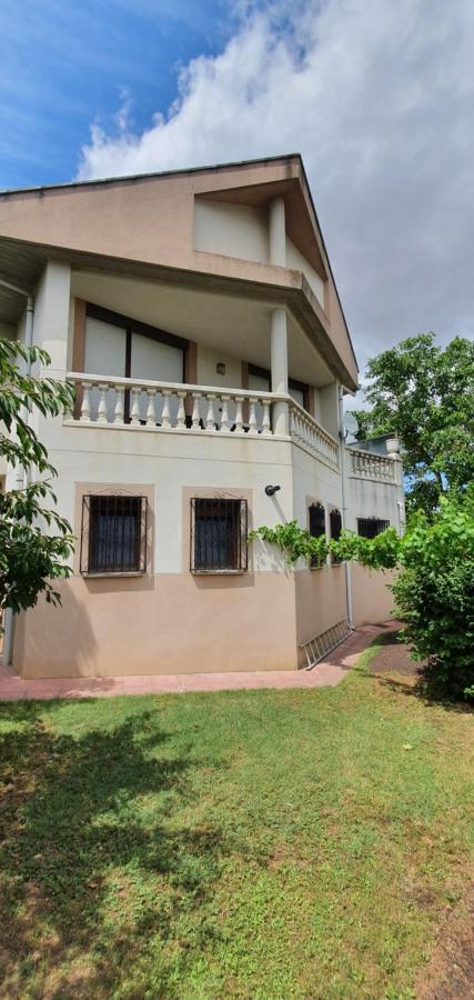 Casa Del Alba Villa Bearin Bagian luar foto